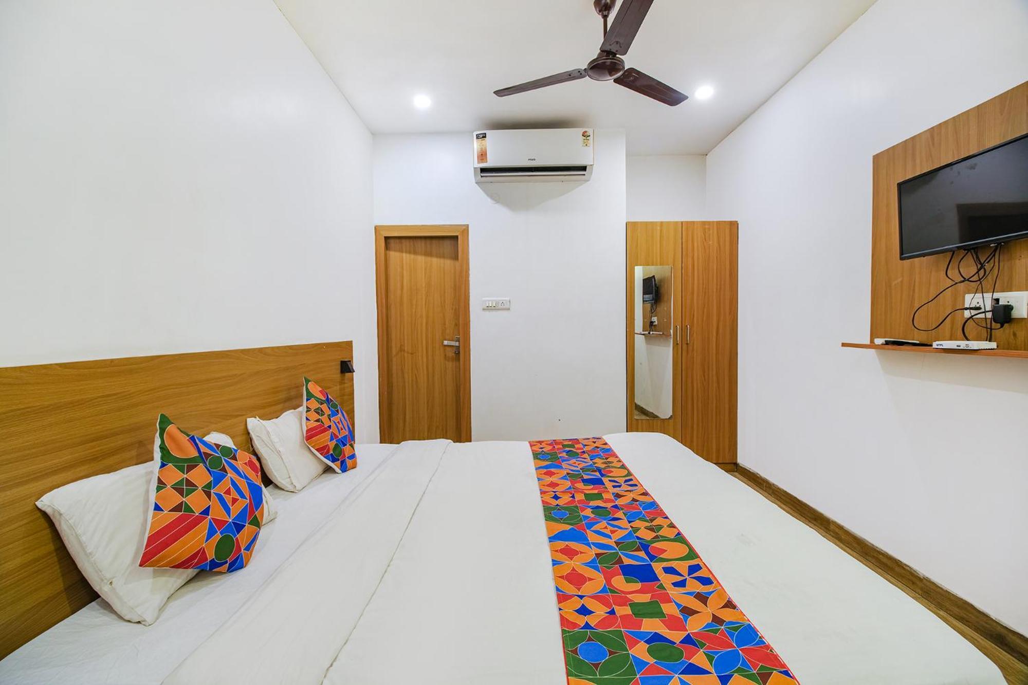 Fabexpress Anurag Residency Hotel Guwahati Exterior foto
